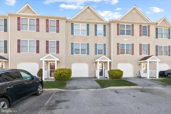 $269,000 | 32365 Cea Dag Circle, Unit 703, Dagsboro, DE 19939
