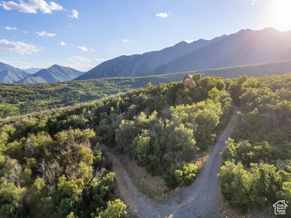 $69,900 | 2000 Oakwood Drive, Unit 1, Springville, UT 84663