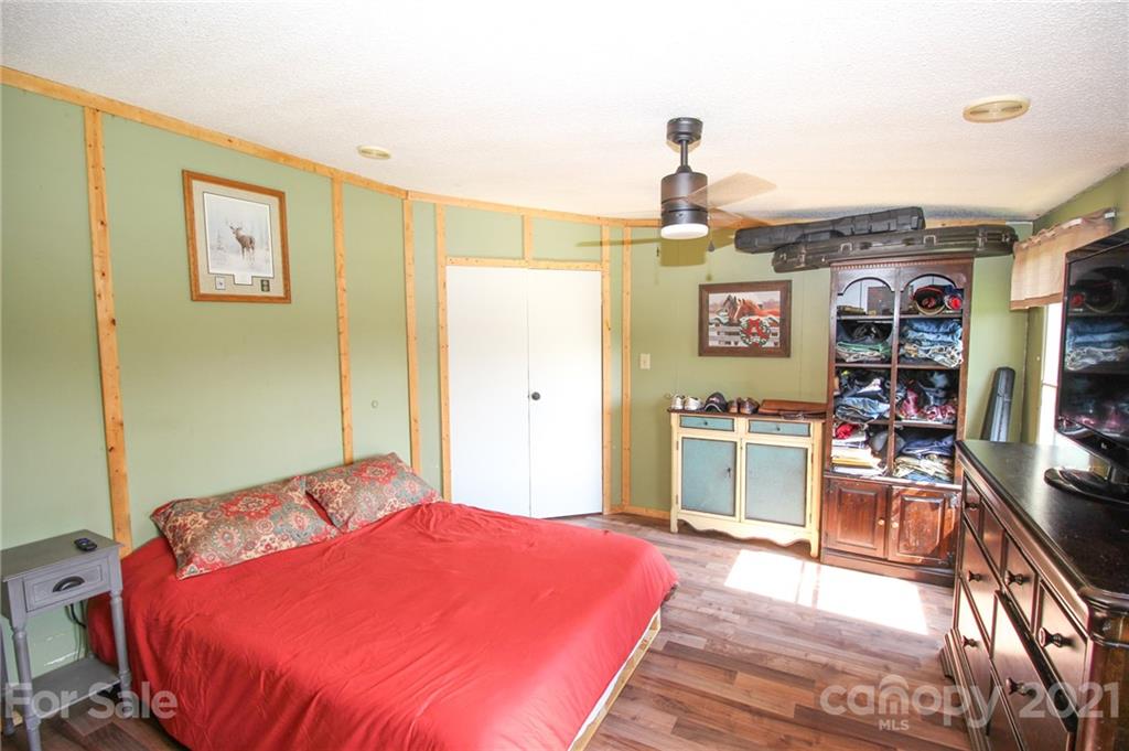 5850 Neil Road Morganton, NC 28655 - Photo 36 of 47 Gallery Image 36