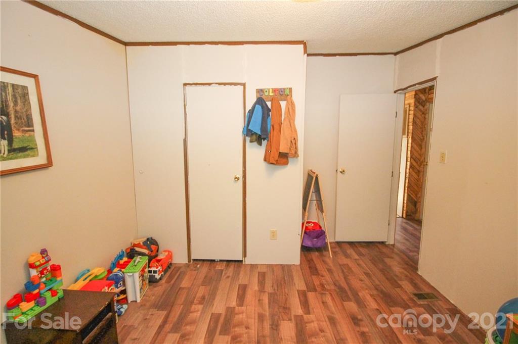 5850 Neil Road Morganton, NC 28655 - Photo 39 of 47 Gallery Image 39