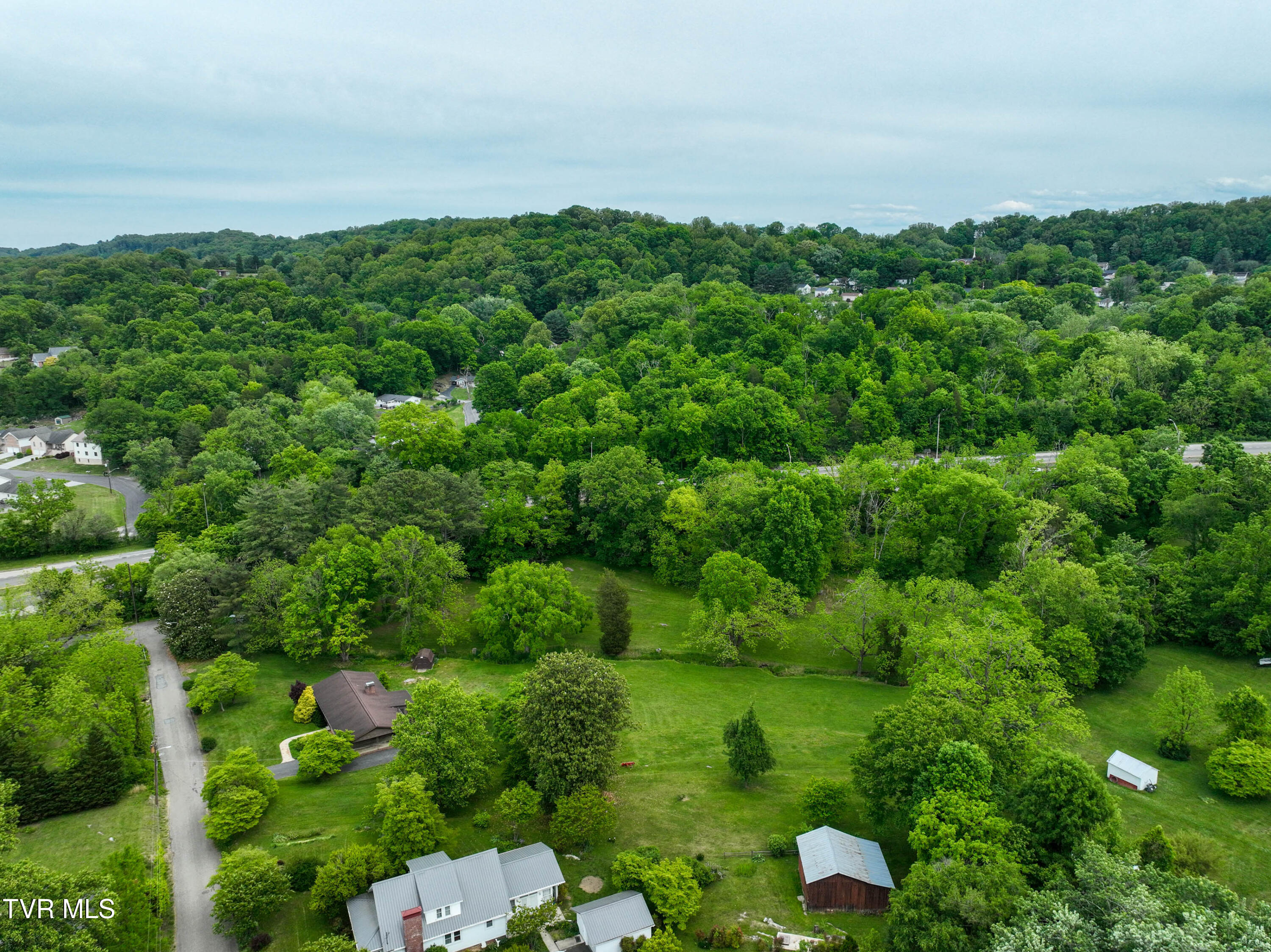 1921 Edens Ridge Road Kingsport, TN 37664 - Photo 65 of 80 1921 Edens Ridge Dr Drone HAGERMAN-20