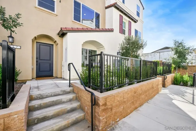 $789,000 | 2217 Brix Glen, Escondido, CA 92025