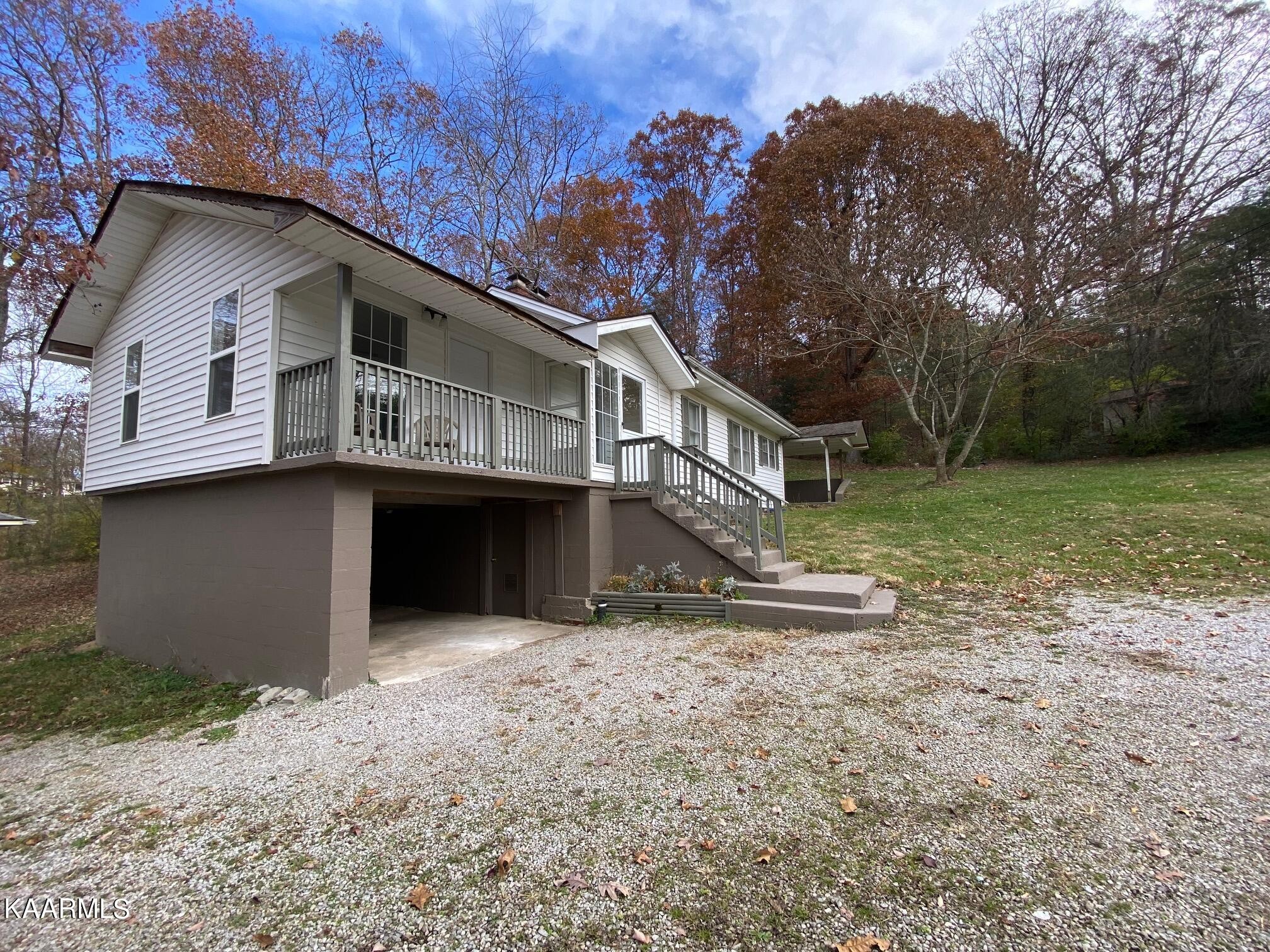 574 Litton Road Oneida, TN 37841 - Photo 3 of 29 Gallery Image 3