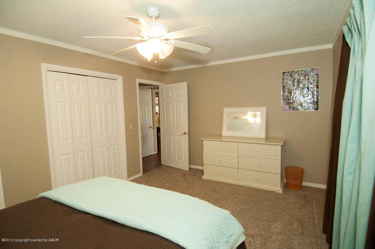 3707 Kingston Road Amarillo, TX 79109 - Photo 28 of 35 BEDROOM 2 VIEW 3