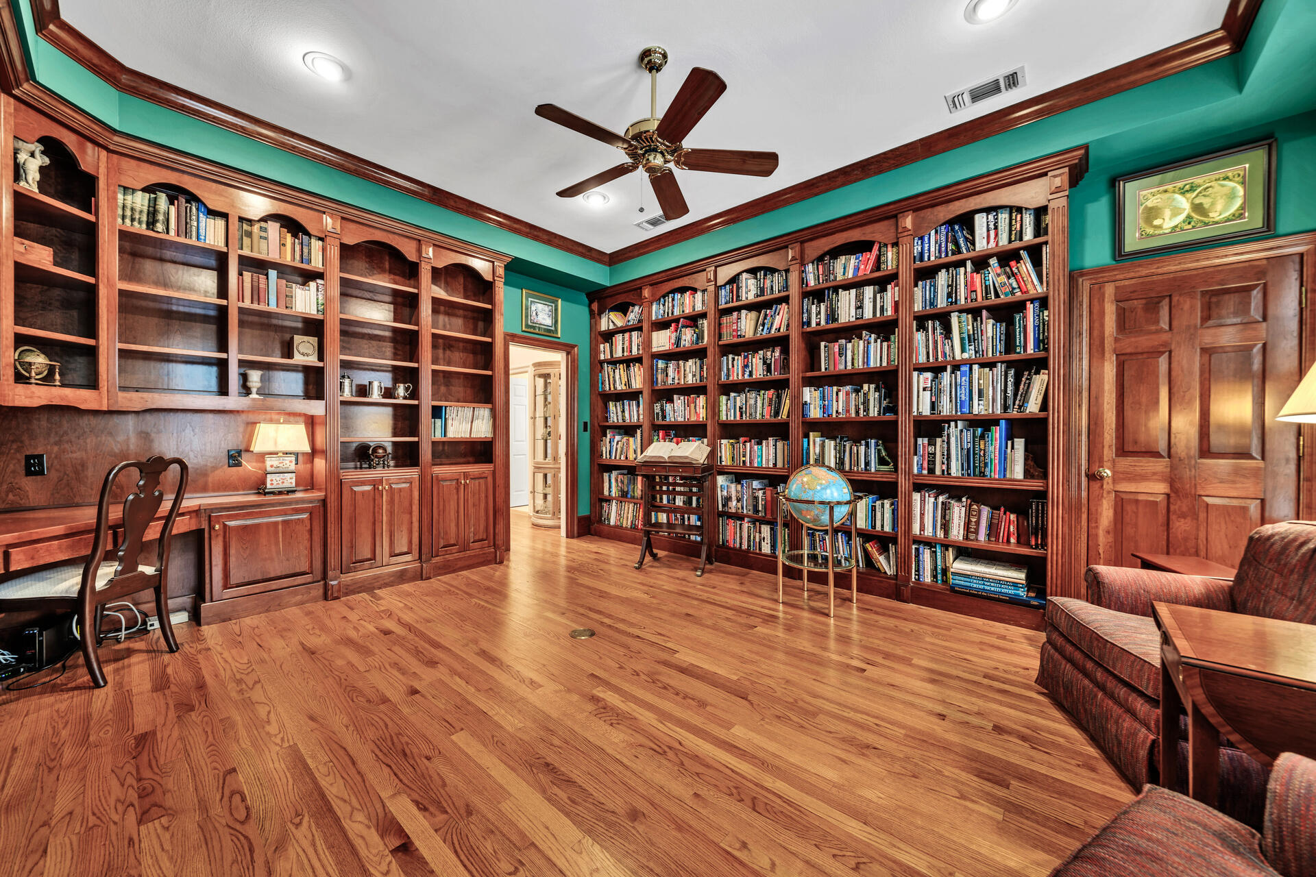 35 Poquito Road Shalimar, FL 32579 - Photo 29 of 87 a view of livingroom with furniture and workspace
