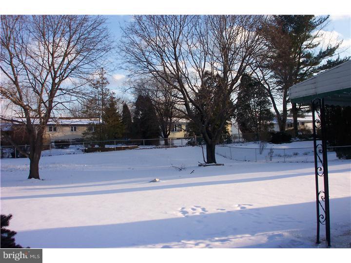 777 Valley Road Warminster, PA 18974 - Photo 10 of 11 Exterior Back
