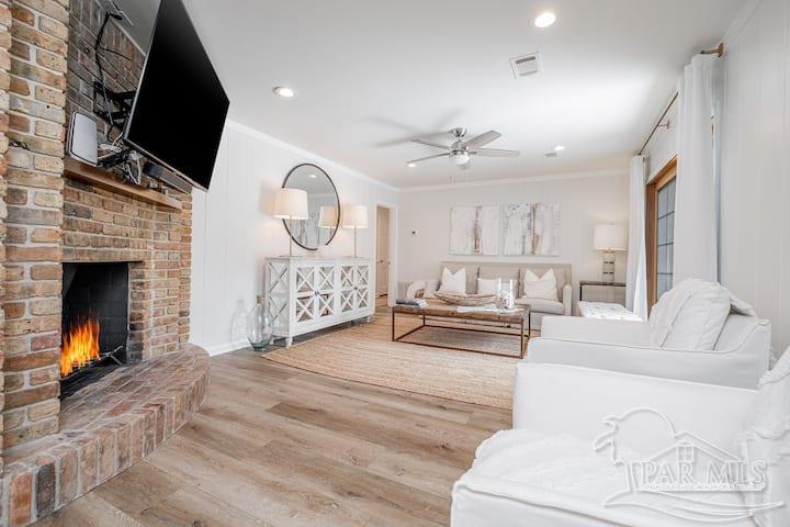 4095 Aiken Road Pensacola, FL 32503 - Photo 4 of 9