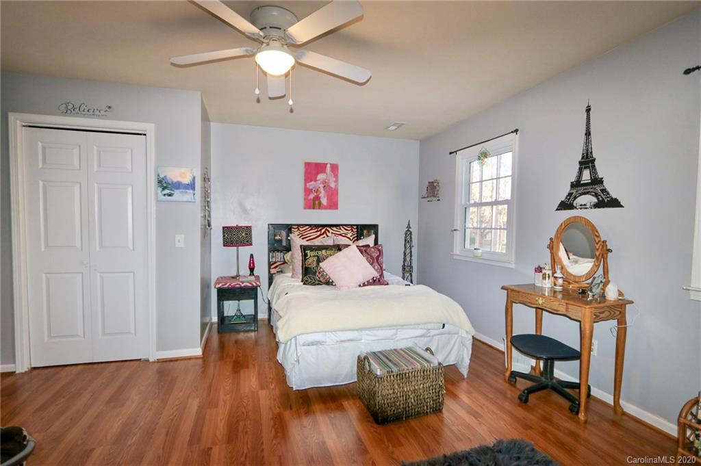 3429 Shaffner Road Jonesville, NC 28642 - Photo 16 of 41 Gallery Image 16