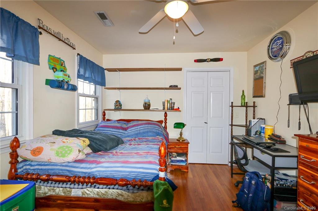 3429 Shaffner Road Jonesville, NC 28642 - Photo 18 of 41 Gallery Image 18