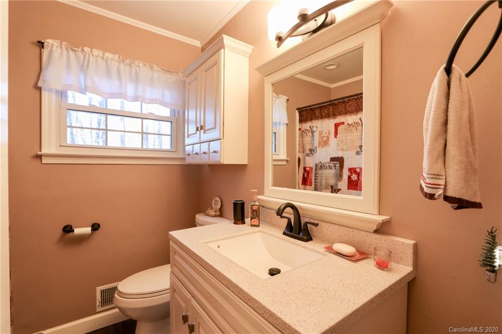 3429 Shaffner Road Jonesville, NC 28642 - Photo 36 of 41 Gallery Image 36