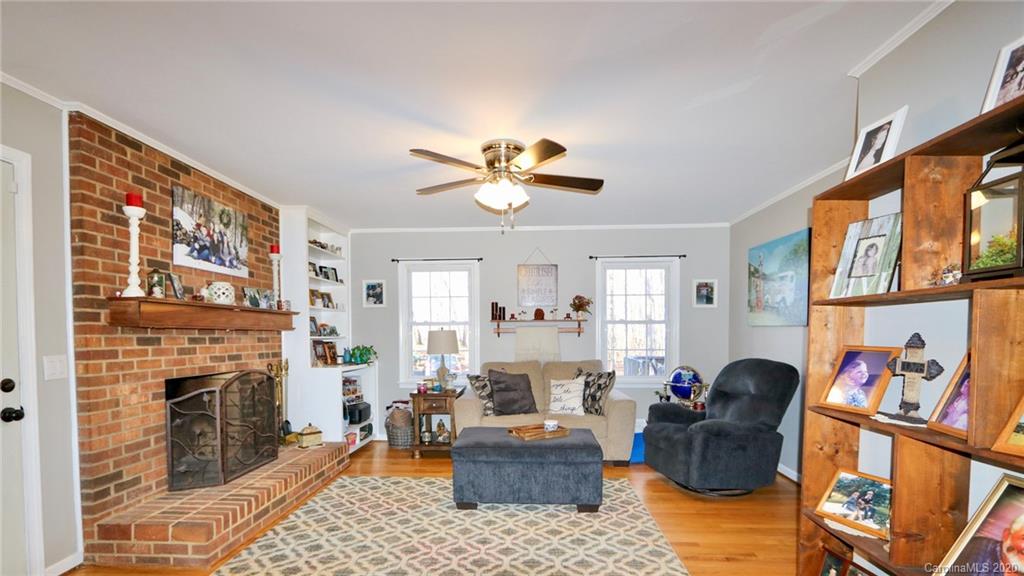 3429 Shaffner Road Jonesville, NC 28642 - Photo 8 of 41 Gallery Image 8