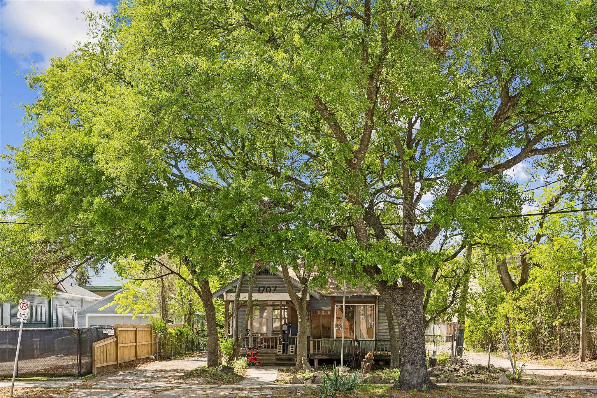1707 Yale Street Houston, TX 77008 - Photo 3 of 6