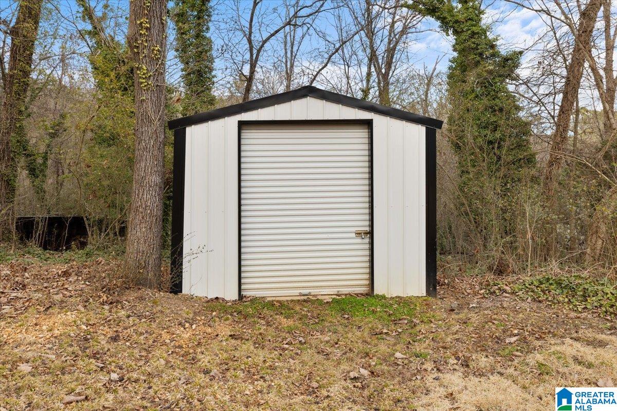 2012 Crawford Street Guntersville, AL 35976 - Photo 30 of 40