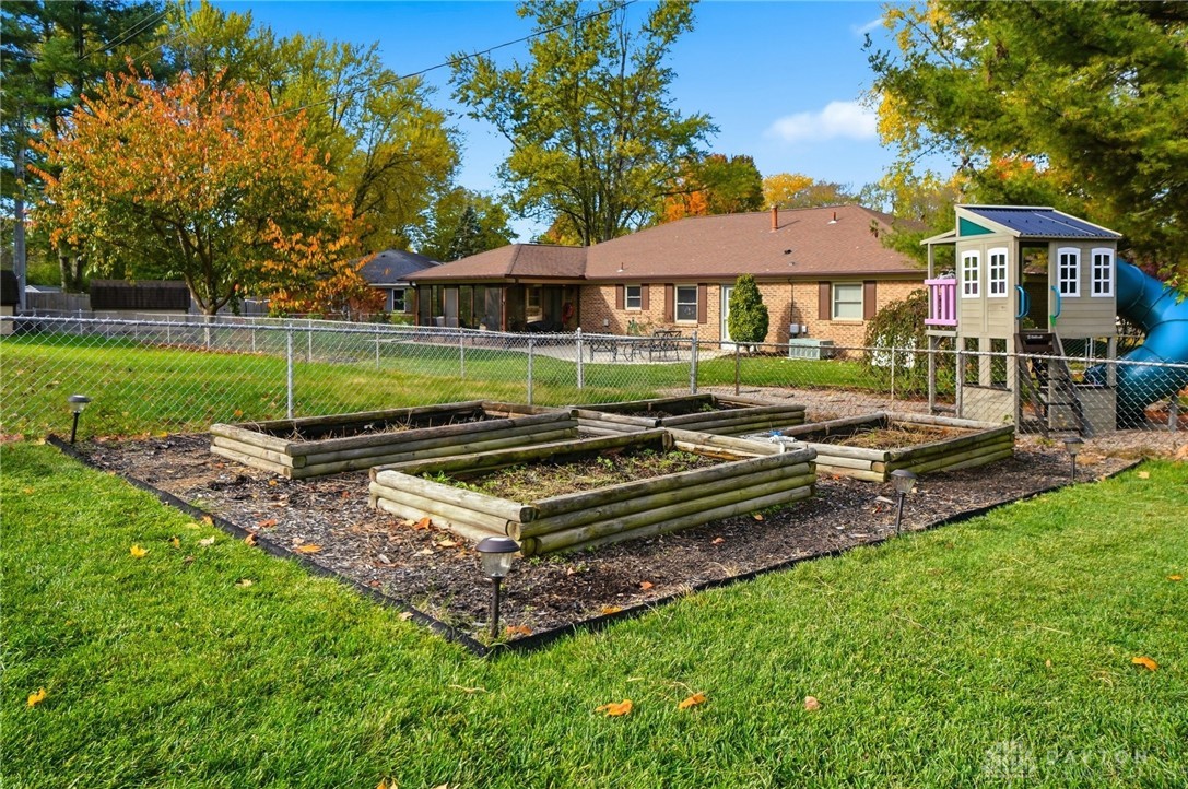 9735 Sheehan Road Dayton, OH 45458 - Photo 48 of 50 Gallery Image 48