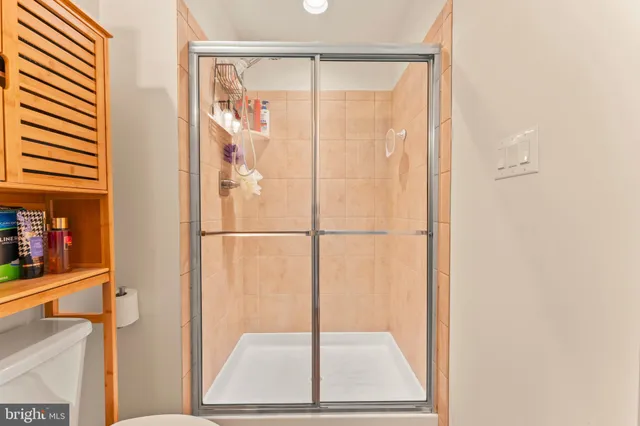 $649,000 | 8 Sienna Place, Feasterville-Trevose, PA 19053