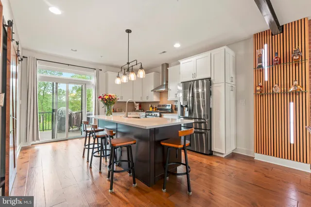 $649,000 | 8 Sienna Place, Feasterville-Trevose, PA 19053