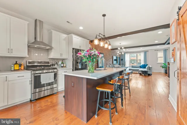 $649,000 | 8 Sienna Place, Feasterville-Trevose, PA 19053