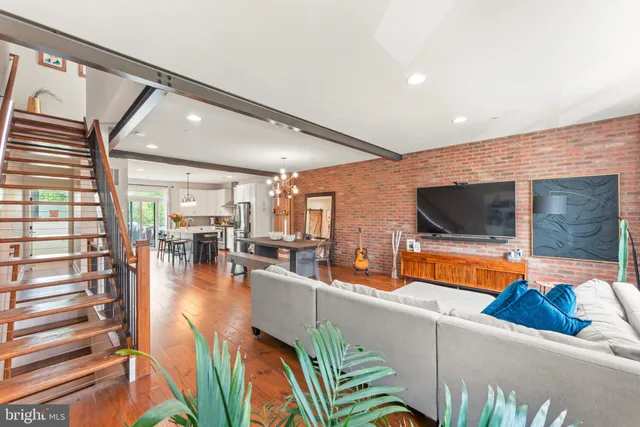 $649,000 | 8 Sienna Place, Feasterville-Trevose, PA 19053