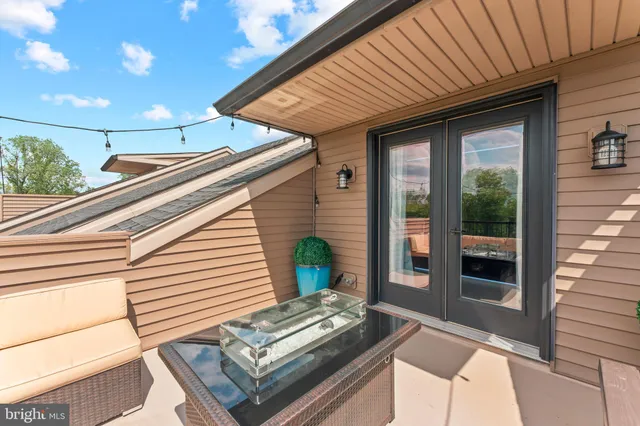 $649,000 | 8 Sienna Place, Feasterville-Trevose, PA 19053