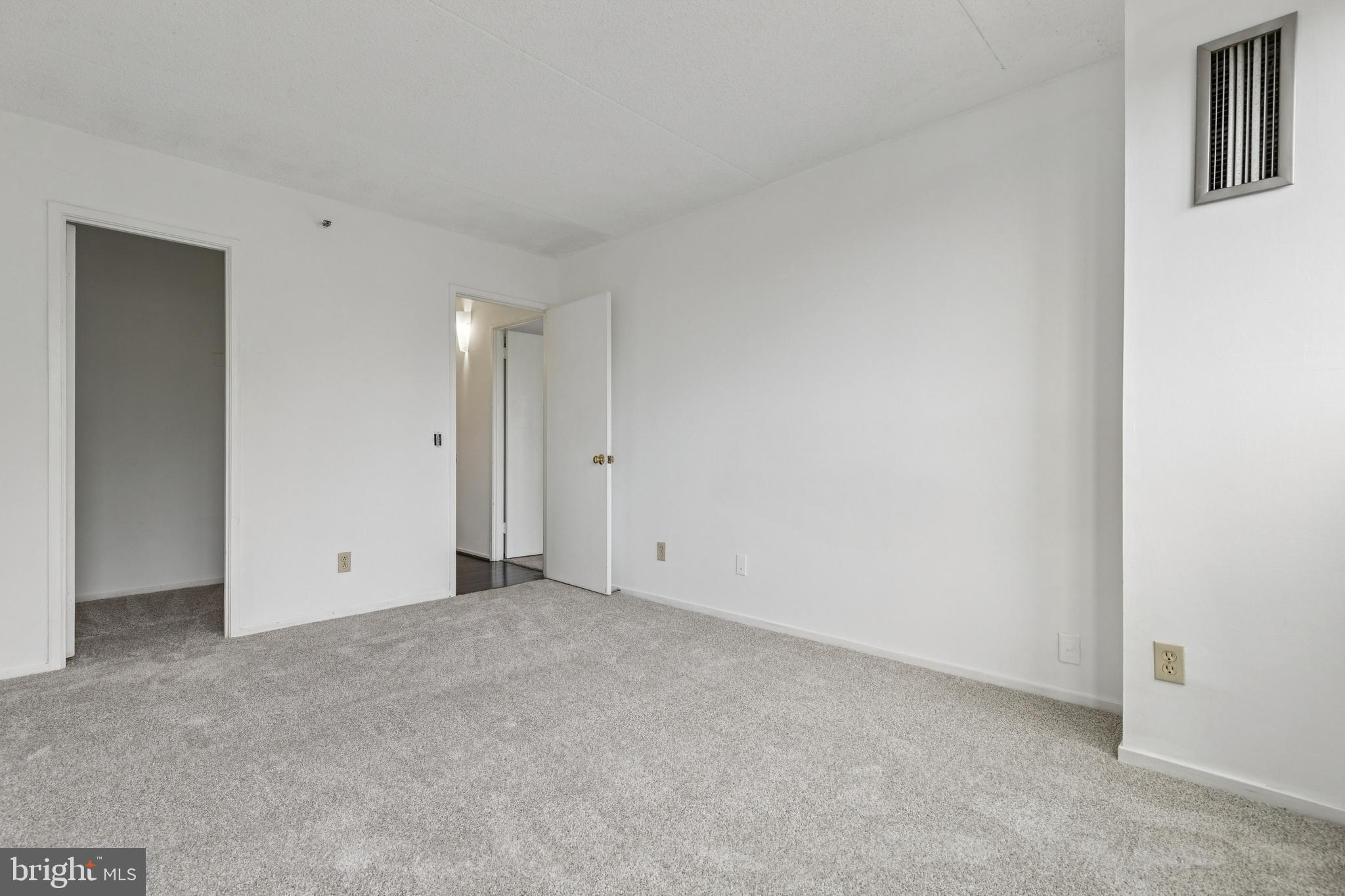 5911 Edsall Road, Unit 801 Alexandria, VA 22304 - Photo 11 of 25