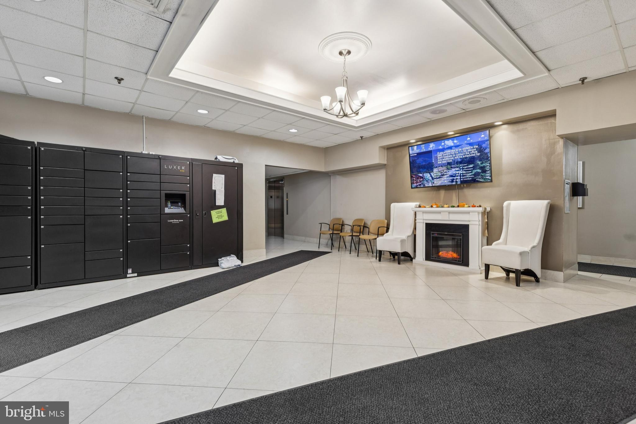 5911 Edsall Road, Unit 801 Alexandria, VA 22304 - Photo 19 of 25