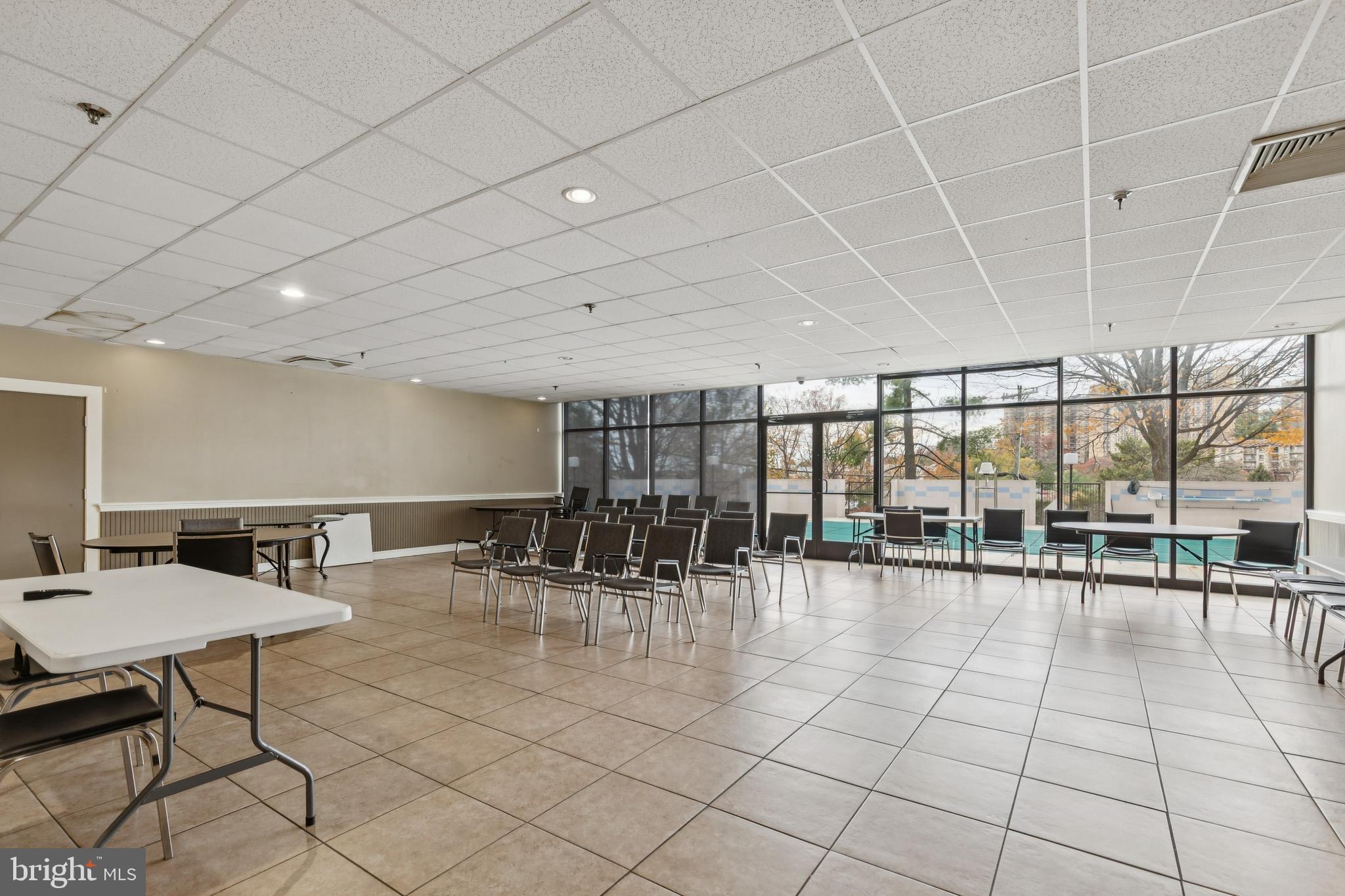 5911 Edsall Road, Unit 801 Alexandria, VA 22304 - Photo 20 of 25