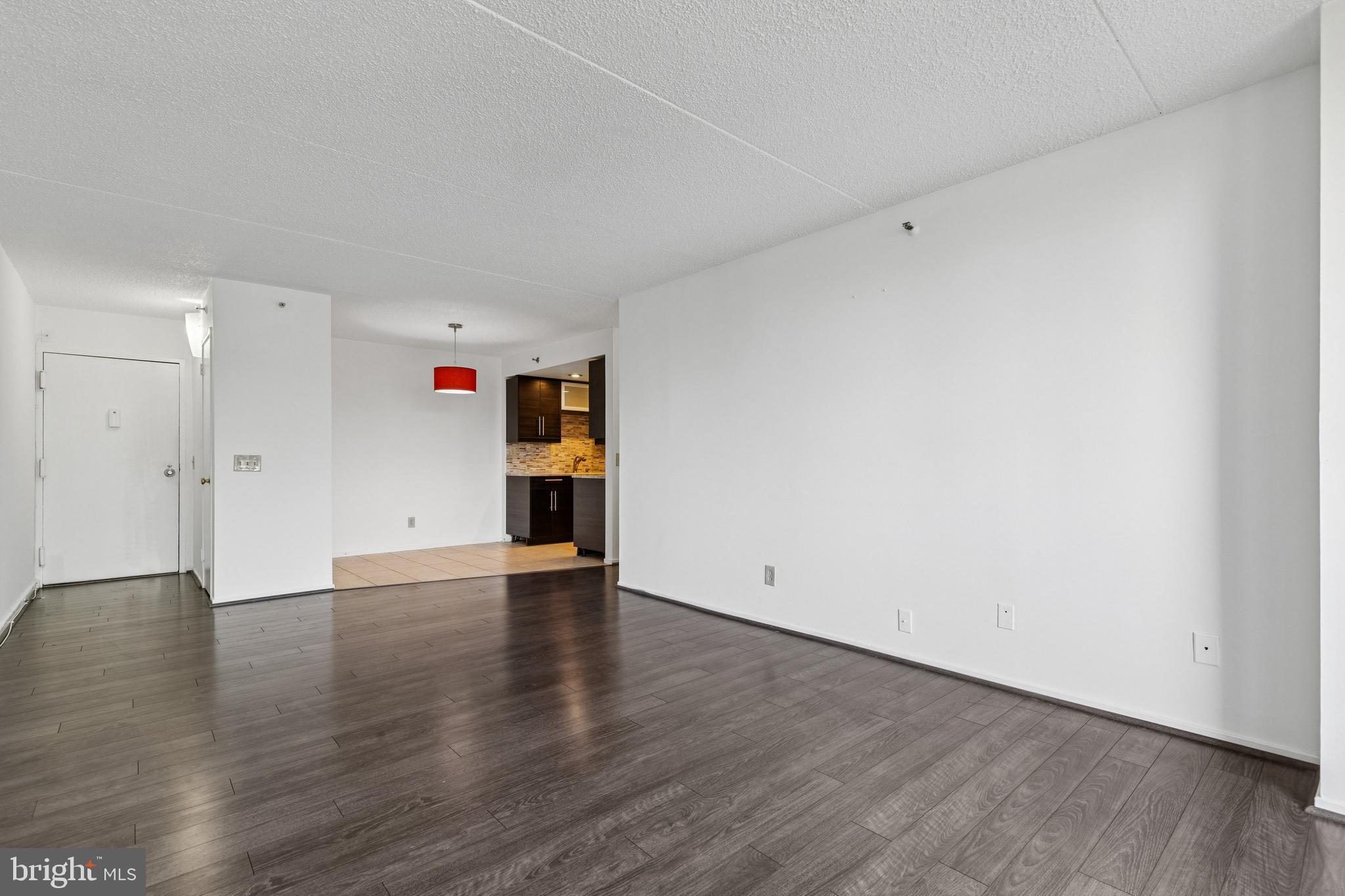 5911 Edsall Road, Unit 801 Alexandria, VA 22304 - Photo 4 of 25