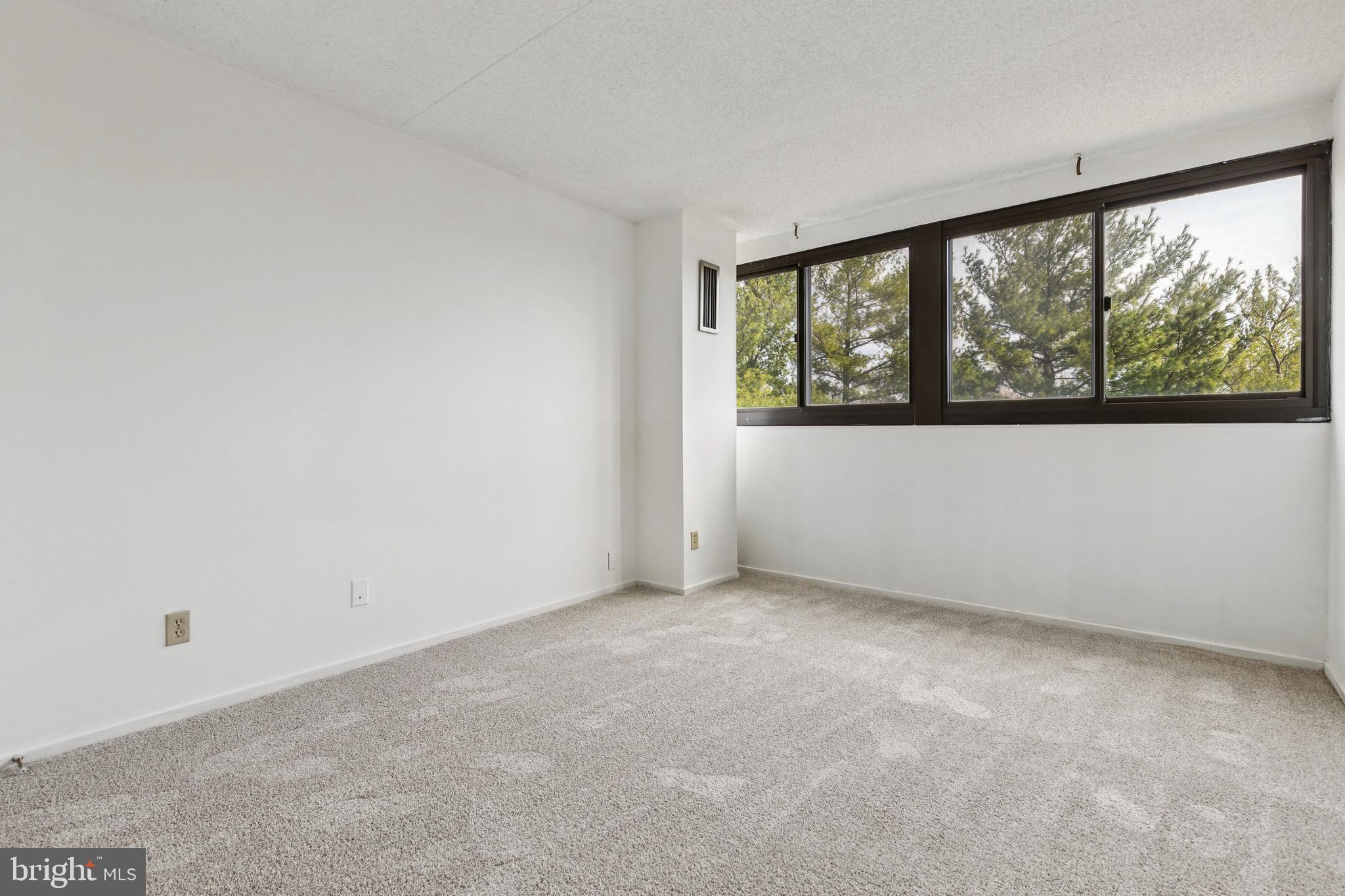 5911 Edsall Road, Unit 801 Alexandria, VA 22304 - Photo 10 of 25