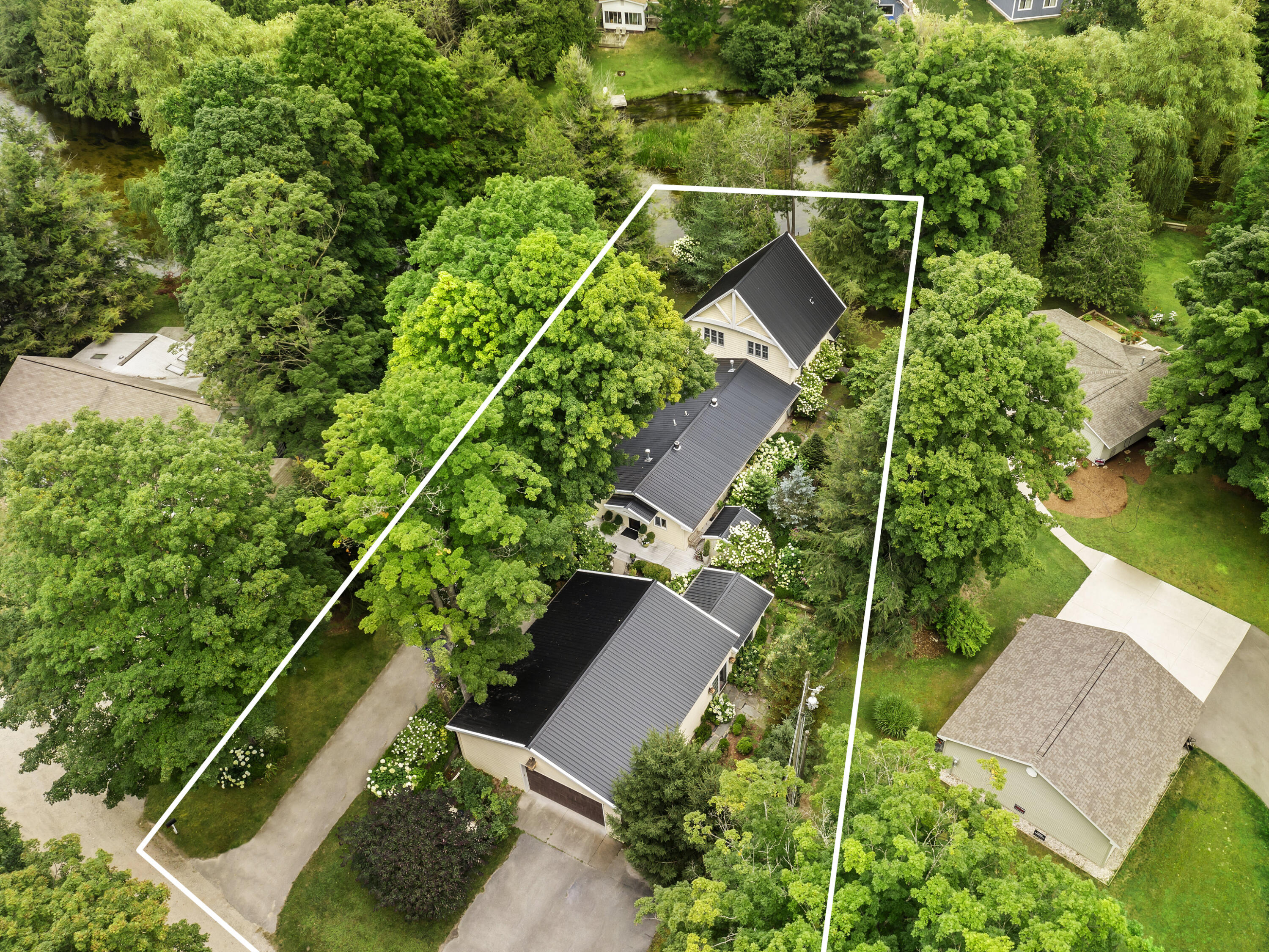 1265 River Road Beulah, MI 49617 - Photo 4 of 58 DJI_0322