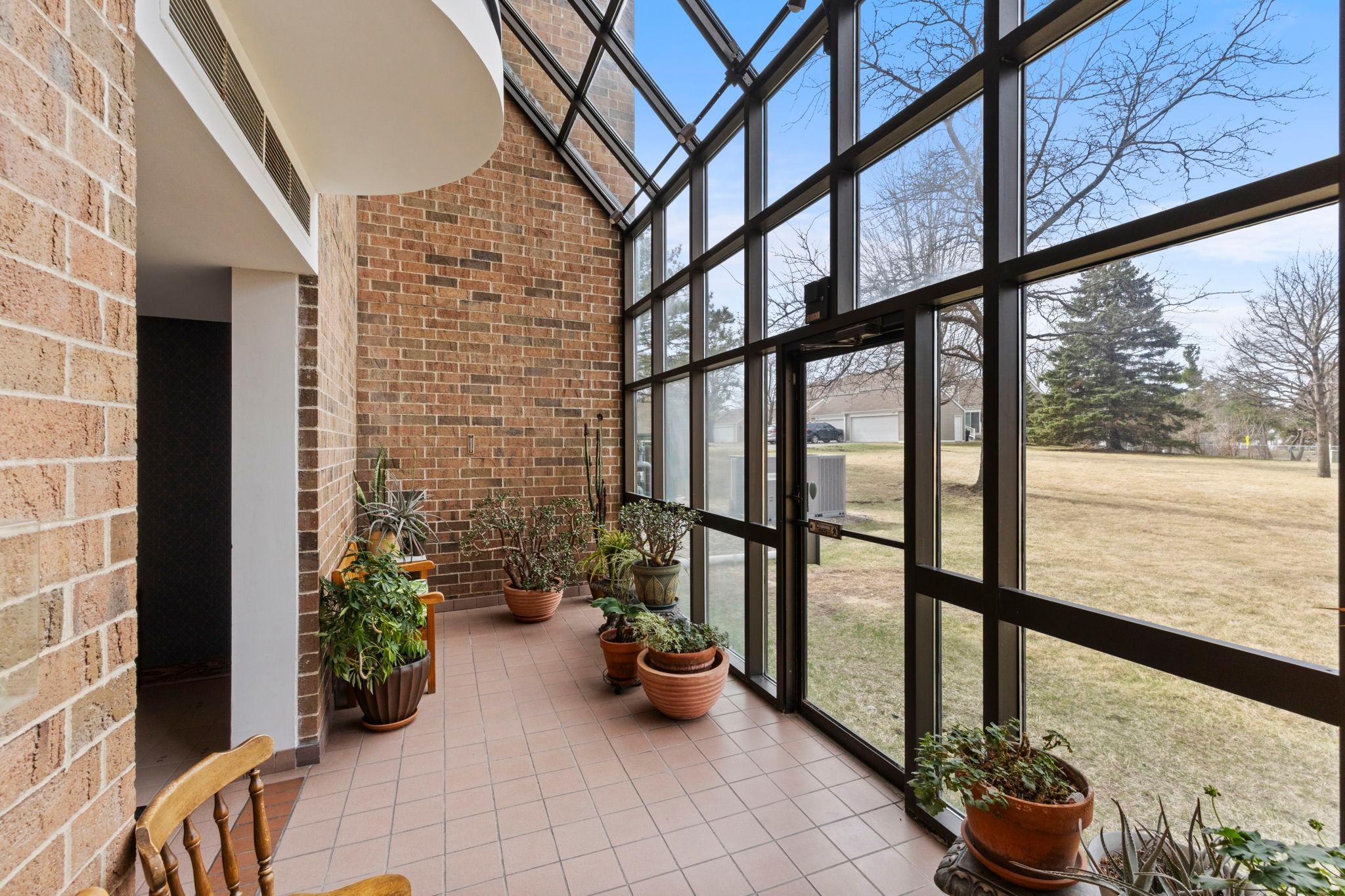 1181 Edgcumbe Road, Unit 1712 St. Paul, MN 55105 - Photo 44 of 63