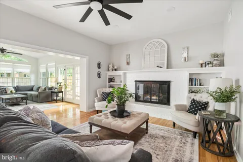 $1,190,000 | 8428 Stable Drive, Alexandria, VA 22308