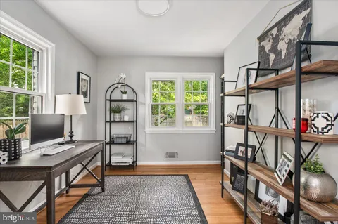$1,190,000 | 8428 Stable Drive, Alexandria, VA 22308
