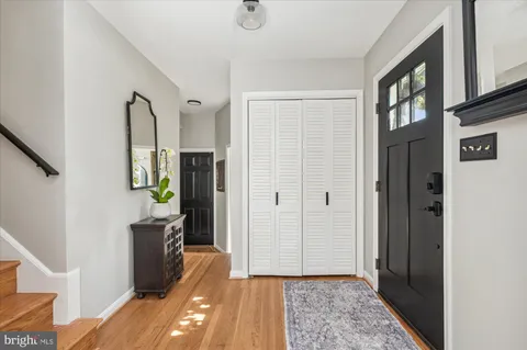 $1,190,000 | 8428 Stable Drive, Alexandria, VA 22308