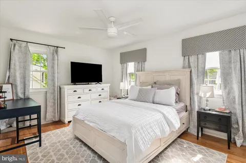 $1,190,000 | 8428 Stable Drive, Alexandria, VA 22308