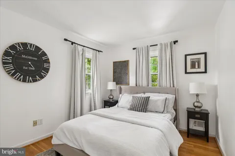 $1,190,000 | 8428 Stable Drive, Alexandria, VA 22308