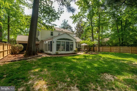 $1,190,000 | 8428 Stable Drive, Alexandria, VA 22308