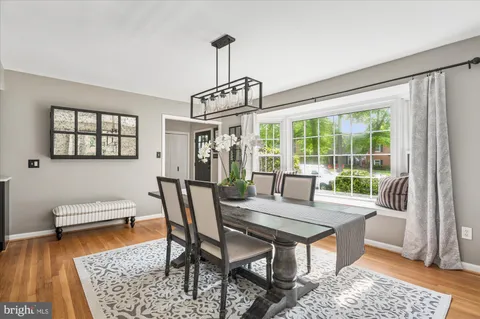 $1,190,000 | 8428 Stable Drive, Alexandria, VA 22308
