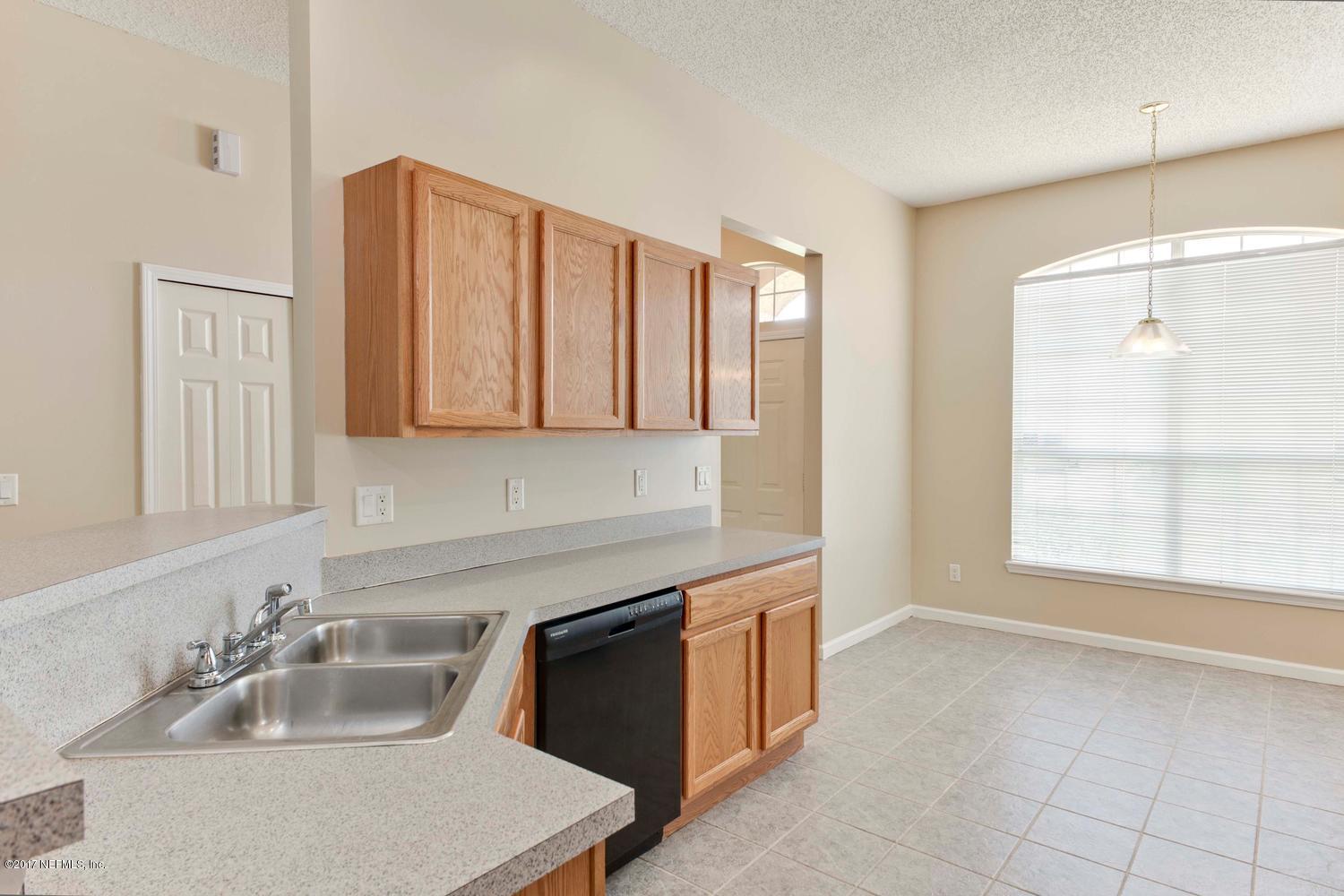 4357 Red Tip Road North Jacksonville, FL 32218 - Photo 11 of 30 4357 Red Tip Rd N Jacksonville-large-011