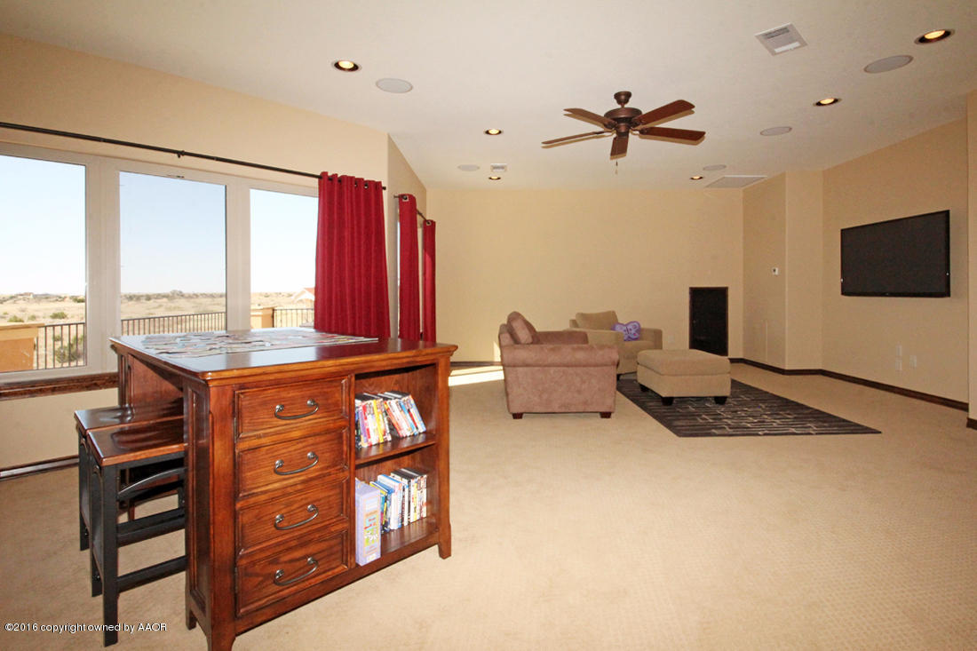 7600 Canyon Bend Road Amarillo, TX 79118 - Photo 42 of 67 Upper Living Area