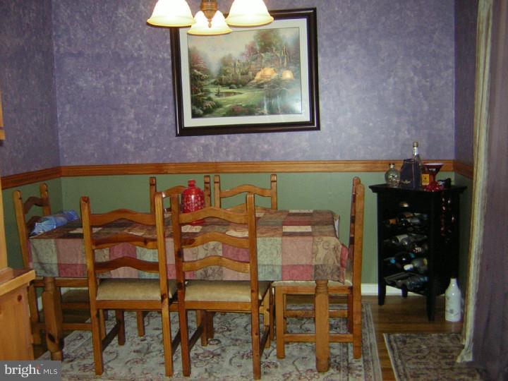 1290 Irma Road Warminster, PA 18974 - Photo 6 of 22 Dining Room