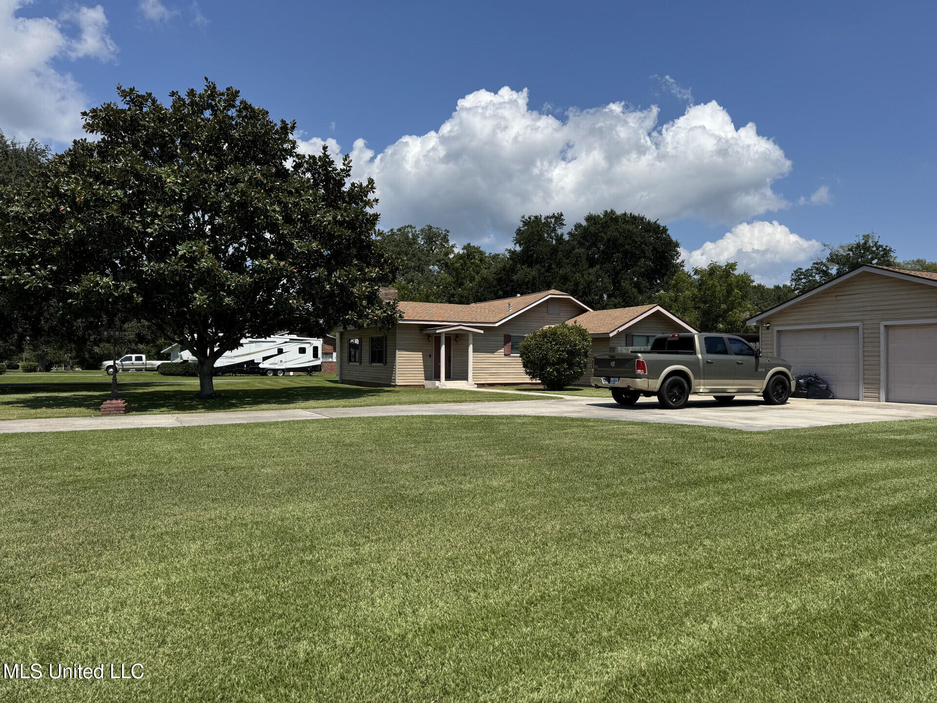 5138 Mitchell Road Long Beach, MS 39560 - Photo 3 of 65 5138MitchellRd_60673_3