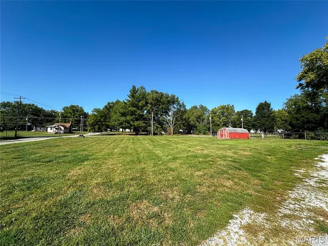 $63,500 | 815 East Brailley Street, Hillsboro, IL 62049