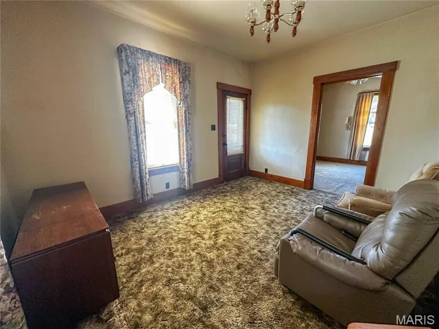 $63,500 | 815 East Brailley Street, Hillsboro, IL 62049