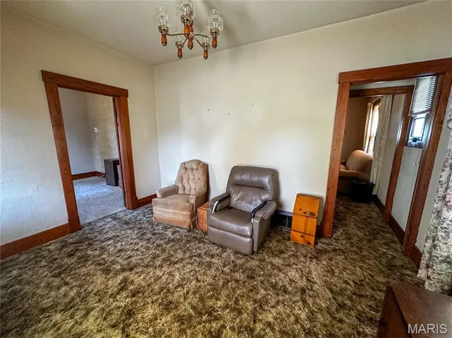 $63,500 | 815 East Brailley Street, Hillsboro, IL 62049