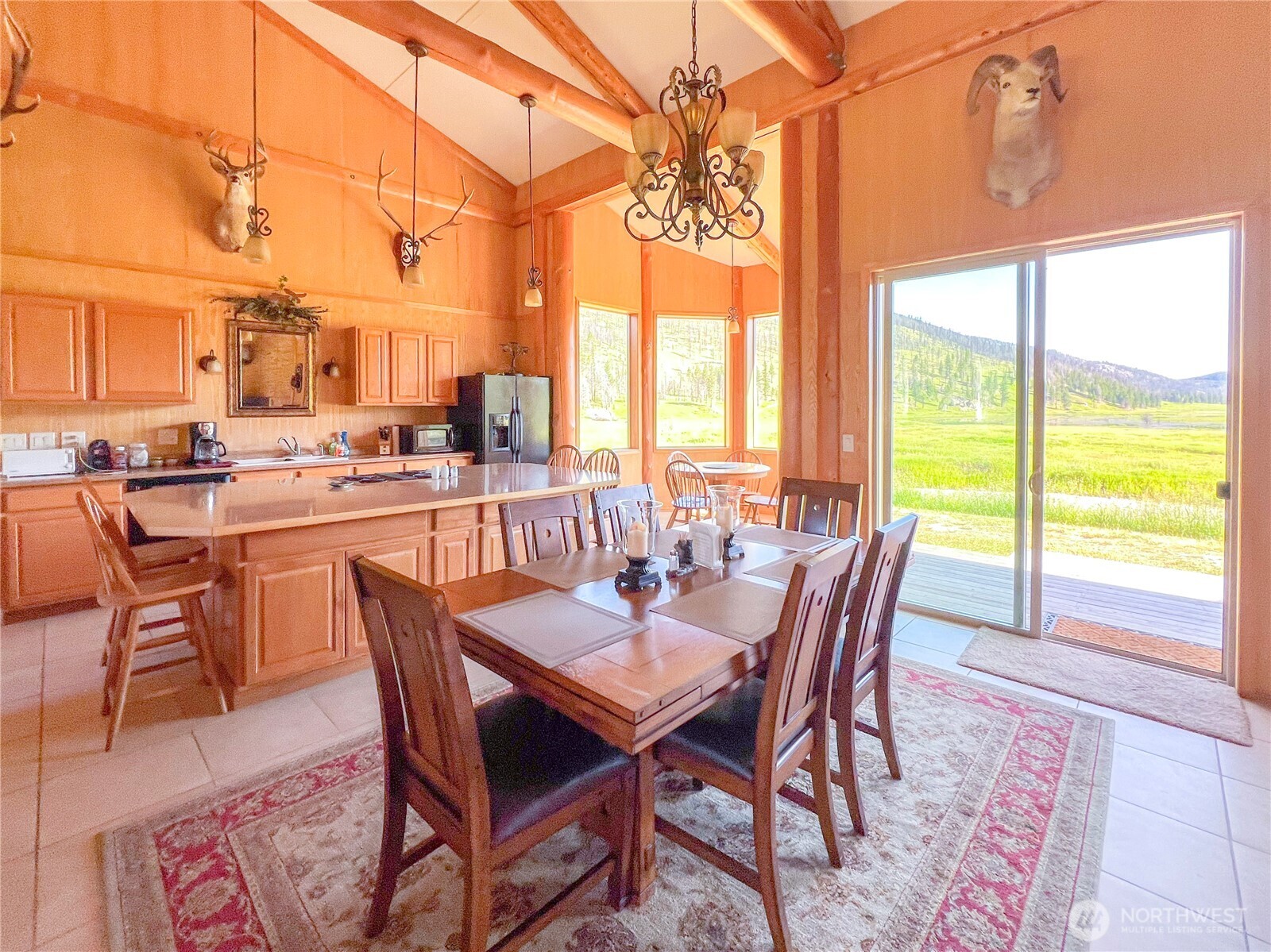 333 Bonaparte Lake Road Tonasket, WA 98855 - Photo 10 of 37