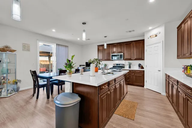 $598,000 | 9633 Respect Drive, Sacramento, CA 95829