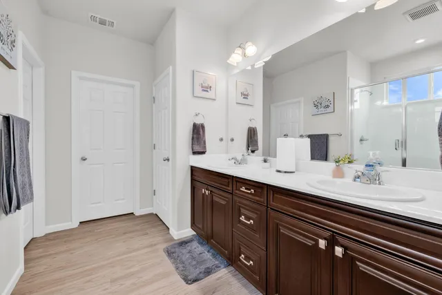 $598,000 | 9633 Respect Drive, Sacramento, CA 95829