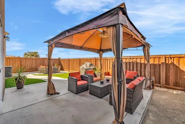 $598,000 | 9633 Respect Drive, Sacramento, CA 95829