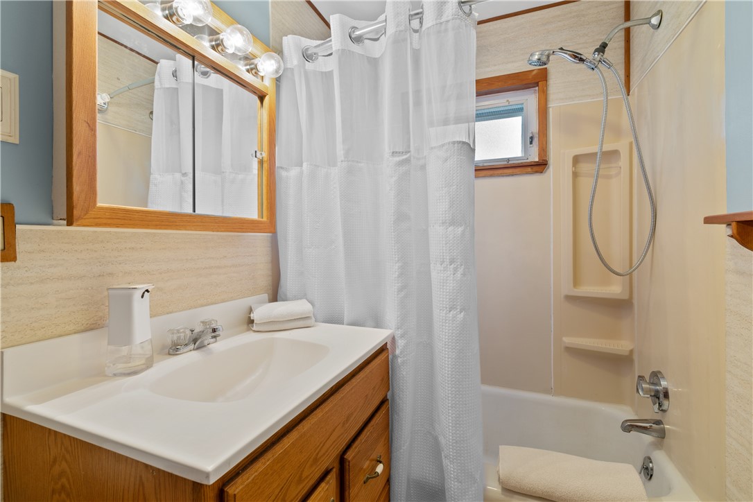 3163 Mendon Road Cumberland, RI 02864 - Photo 23 of 28