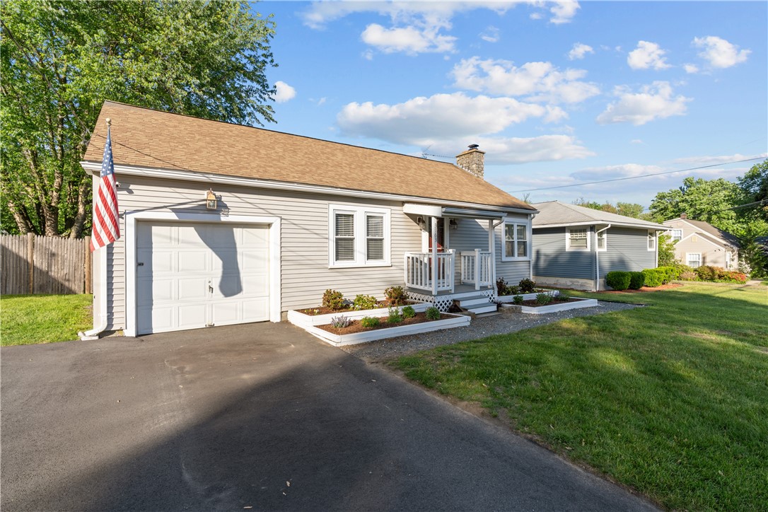 3163 Mendon Road Cumberland, RI 02864 - Photo 3 of 28